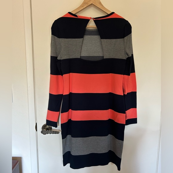Banana Republic long sleeve dress - Picture 2 of 3